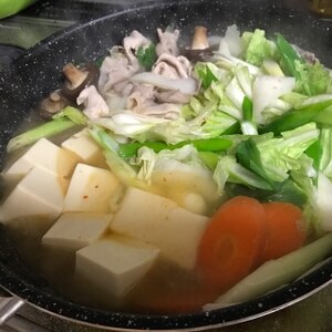 白菜と豚肉の湯豆腐